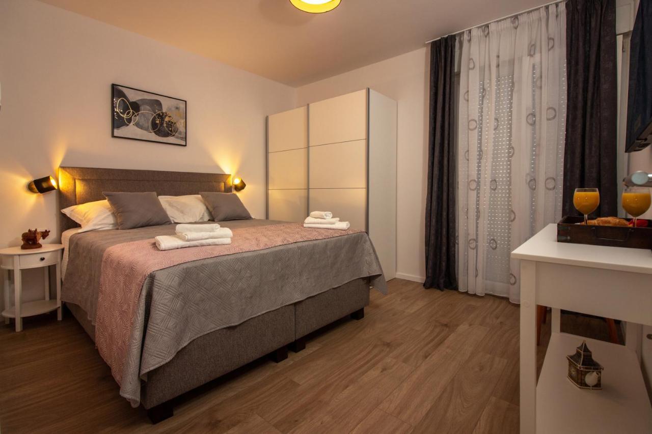 Bura2 , With Private Parking In The Garage Split Exterior foto